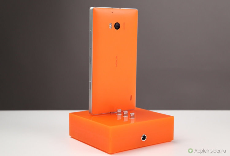 iTOM — действительно универсальная зарядная станция. iTOM — действительно универсальная зарядная станция. Фото.