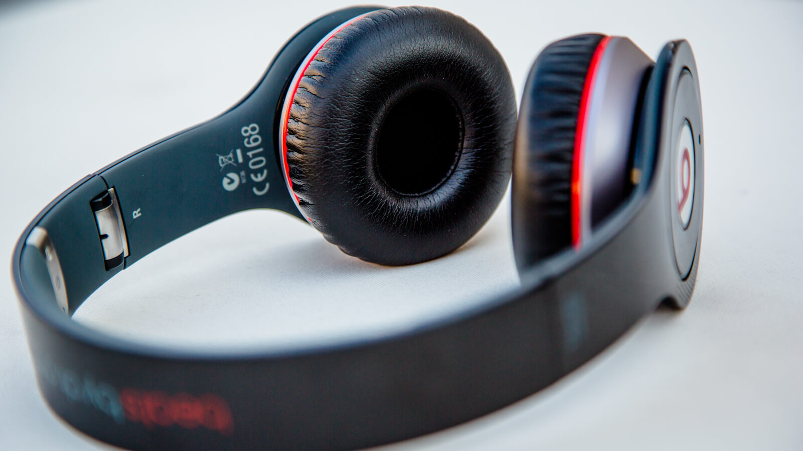 Headphone Headphone
