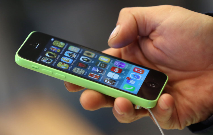 iPhone 5c за 280 рублей? Ну, почти. Фото.