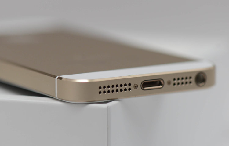 Насколько популярным окажется iPhone 5se? Насколько популярным окажется iPhone 5se? Фото.