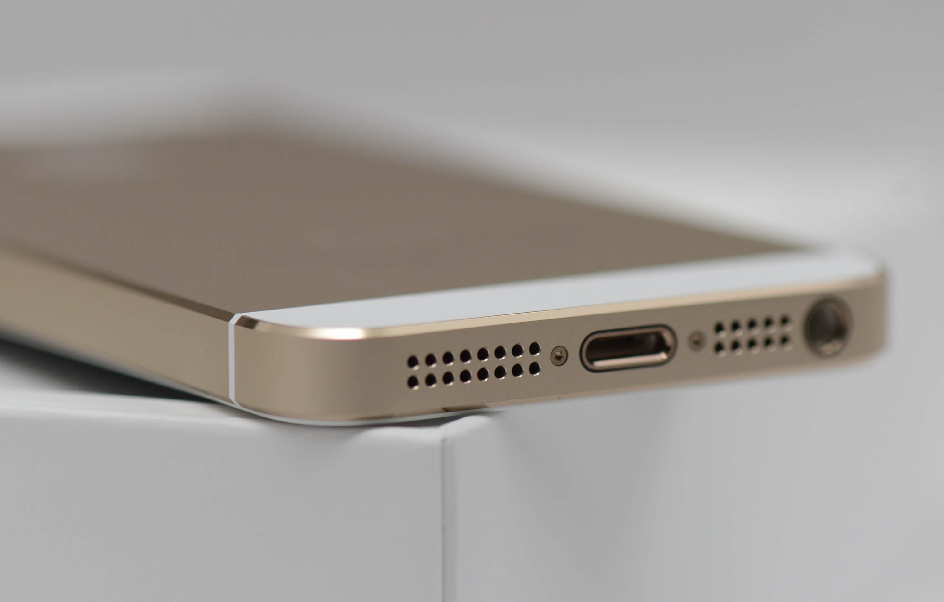 iPhone iPhone