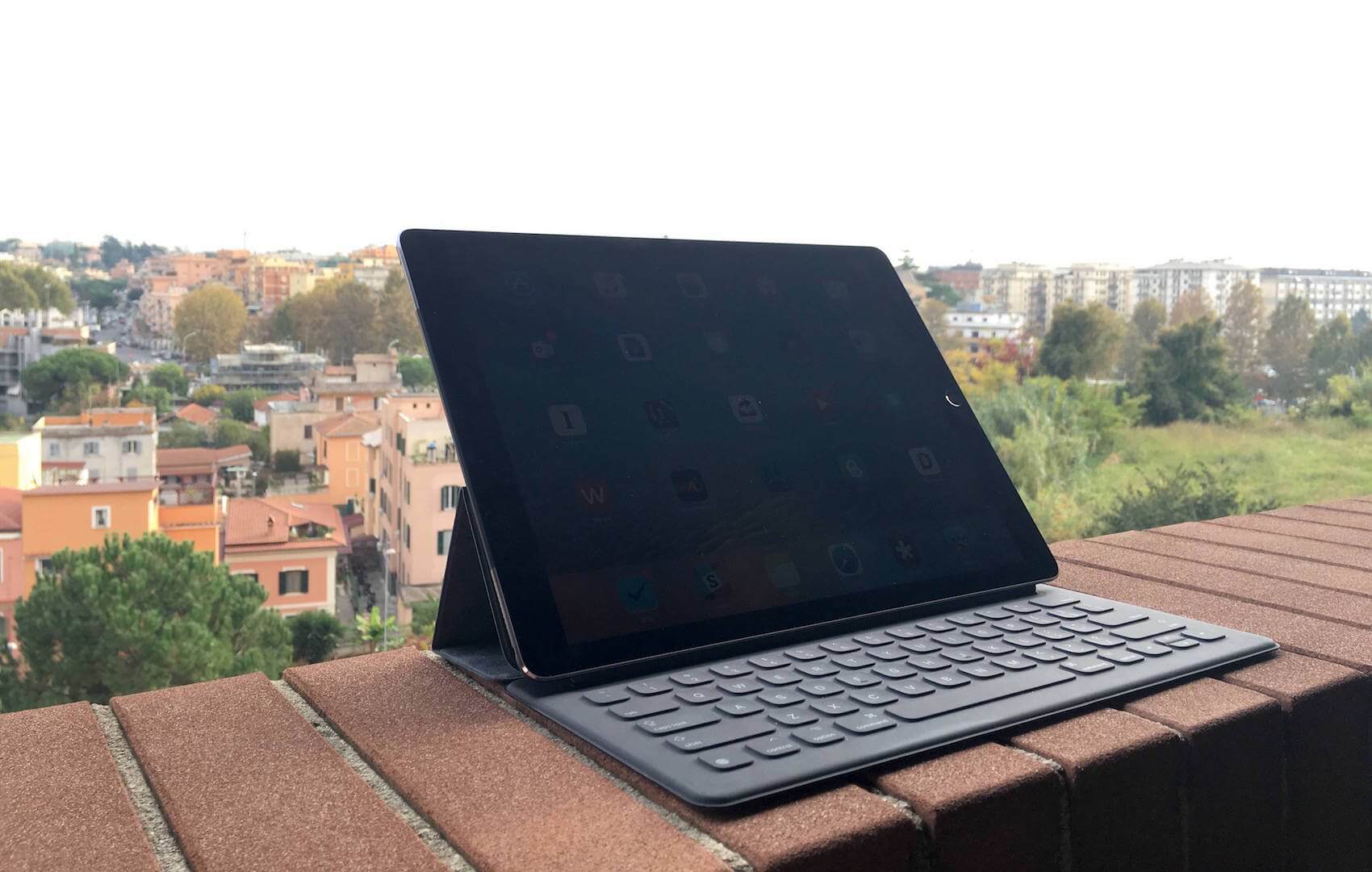 Распродажа iPad Pro и Apple Watch: успейте купить! Распродажа iPad Pro и Apple Watch: успейте купить! Фото.
