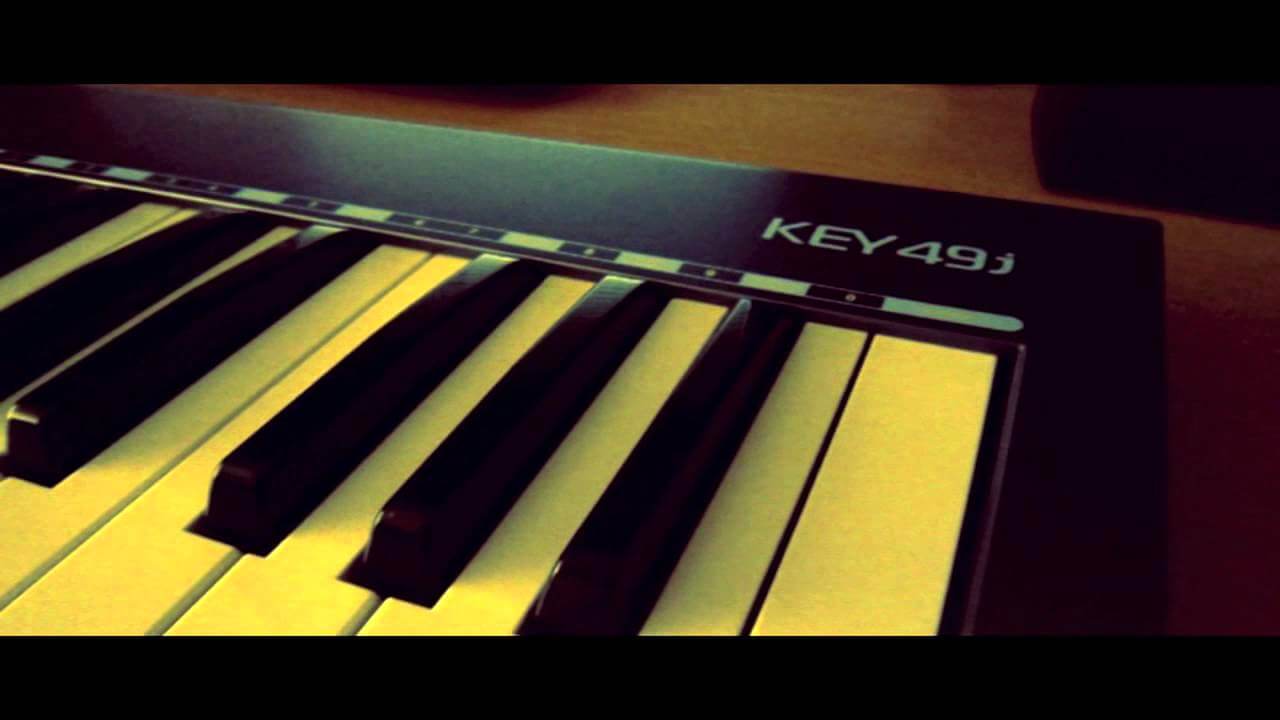 Голосуем за участников конкурса «Колбашусь в наушниках» (Видео N14). Фото.