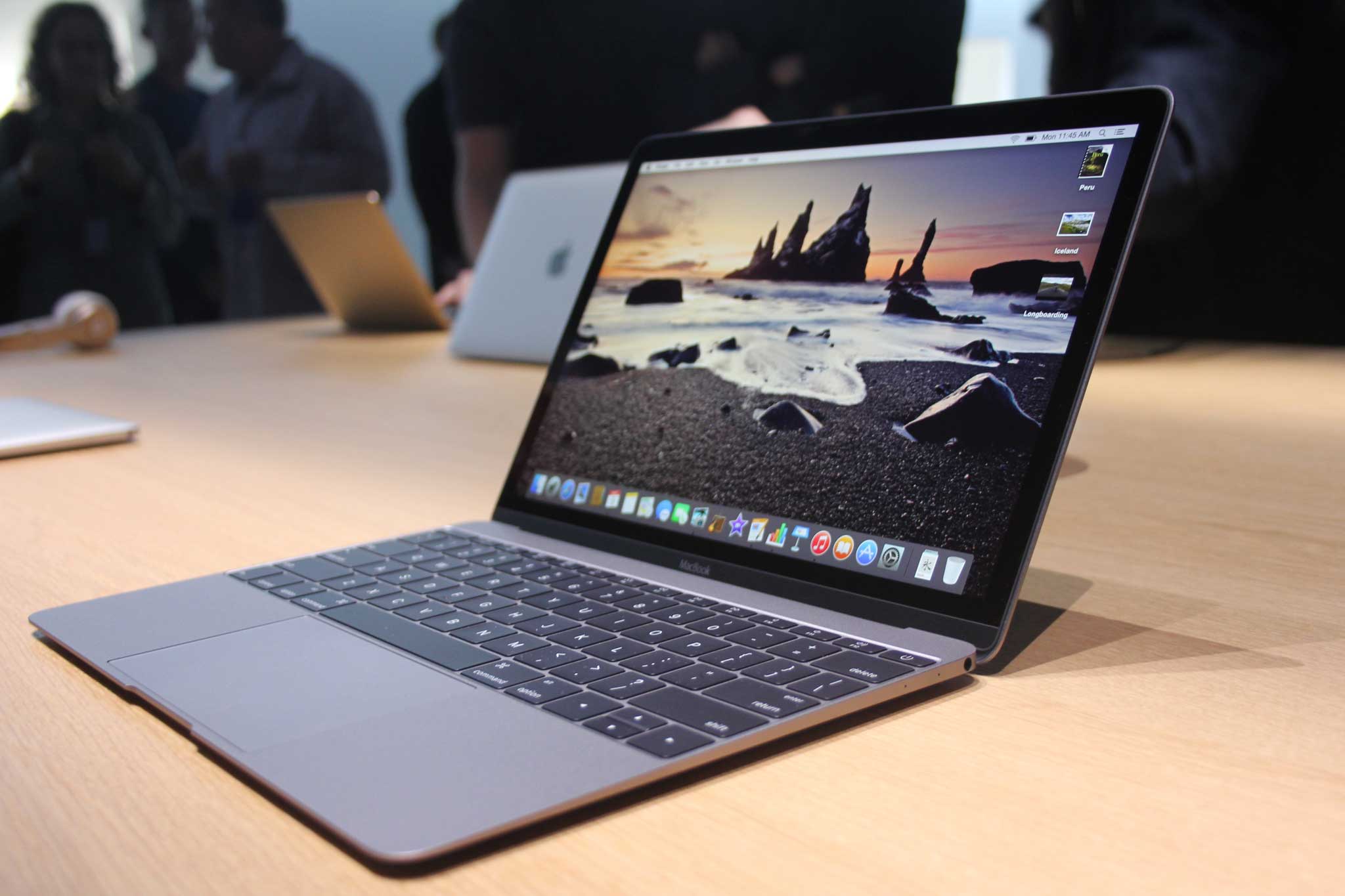 Что мы ждем от сегодняшней презентации Apple? Обновление MacBook (вероятность презентации — 50 %). Что мы ждем от сегодняшней презентации Apple? Обновление MacBook (вероятность презентации — 50 %). Фото.