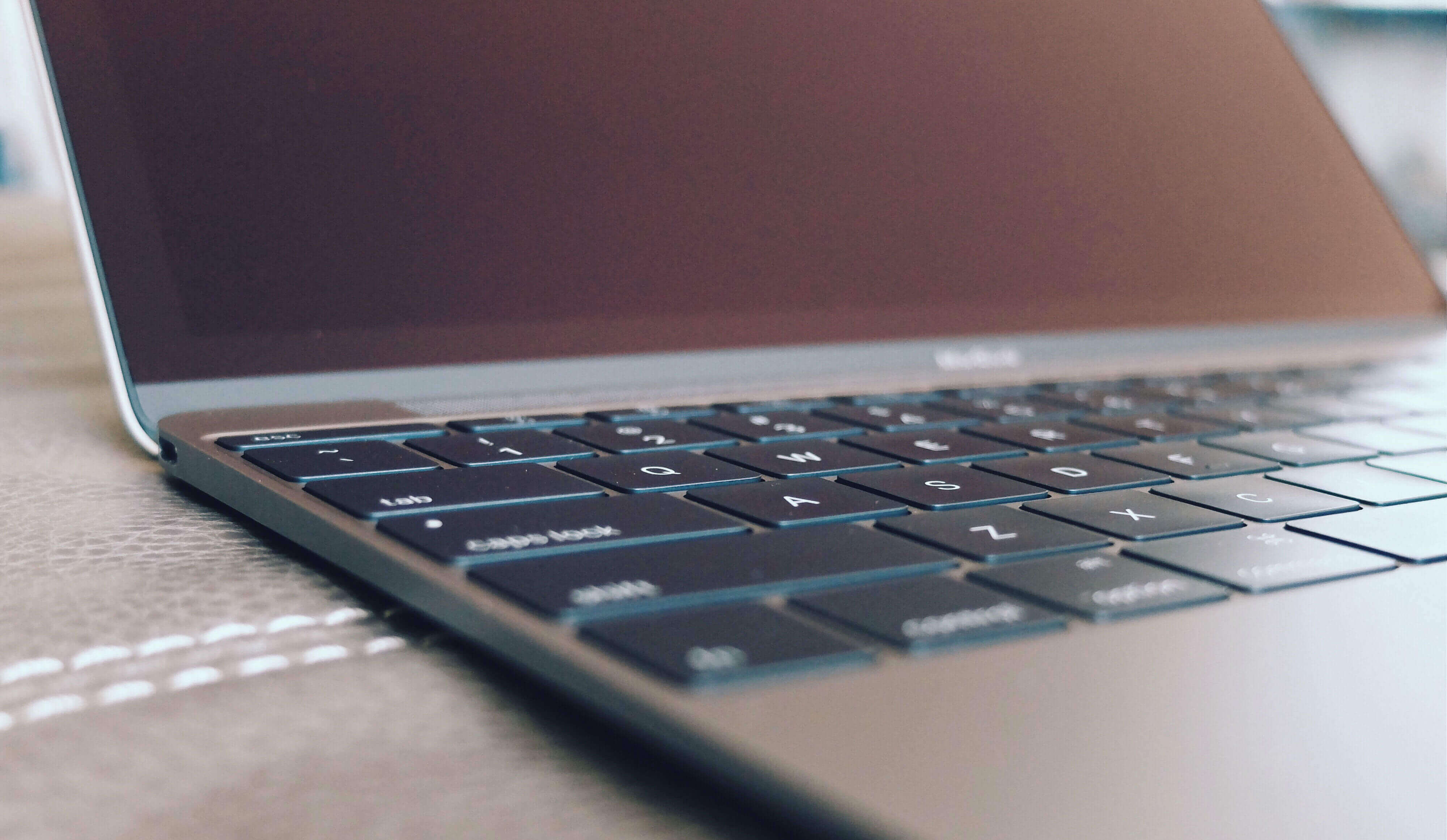Как может выглядеть новый MacBook Pro? Как может выглядеть новый MacBook Pro? Фото.