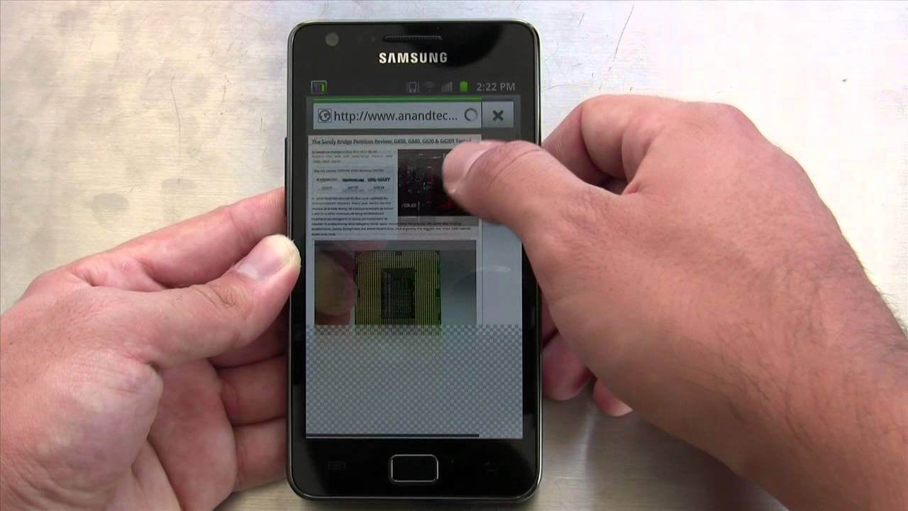 Сможет ли успешно конкурировать Galaxy S II с iPhone 5? Фото.