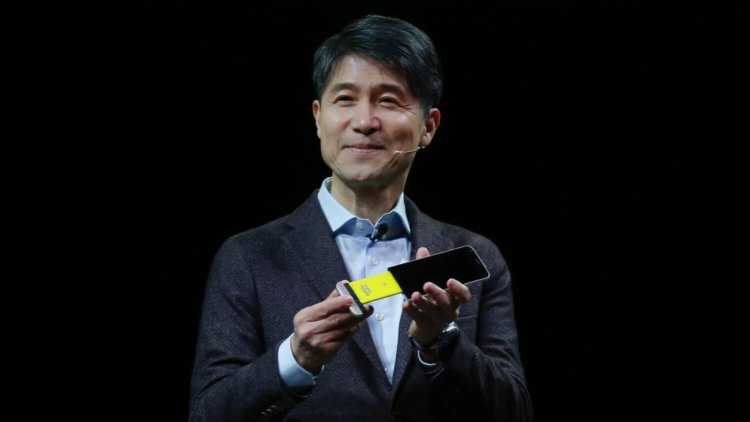 Генеральный директор LG поделился мнением об iPhone SE. Фото.