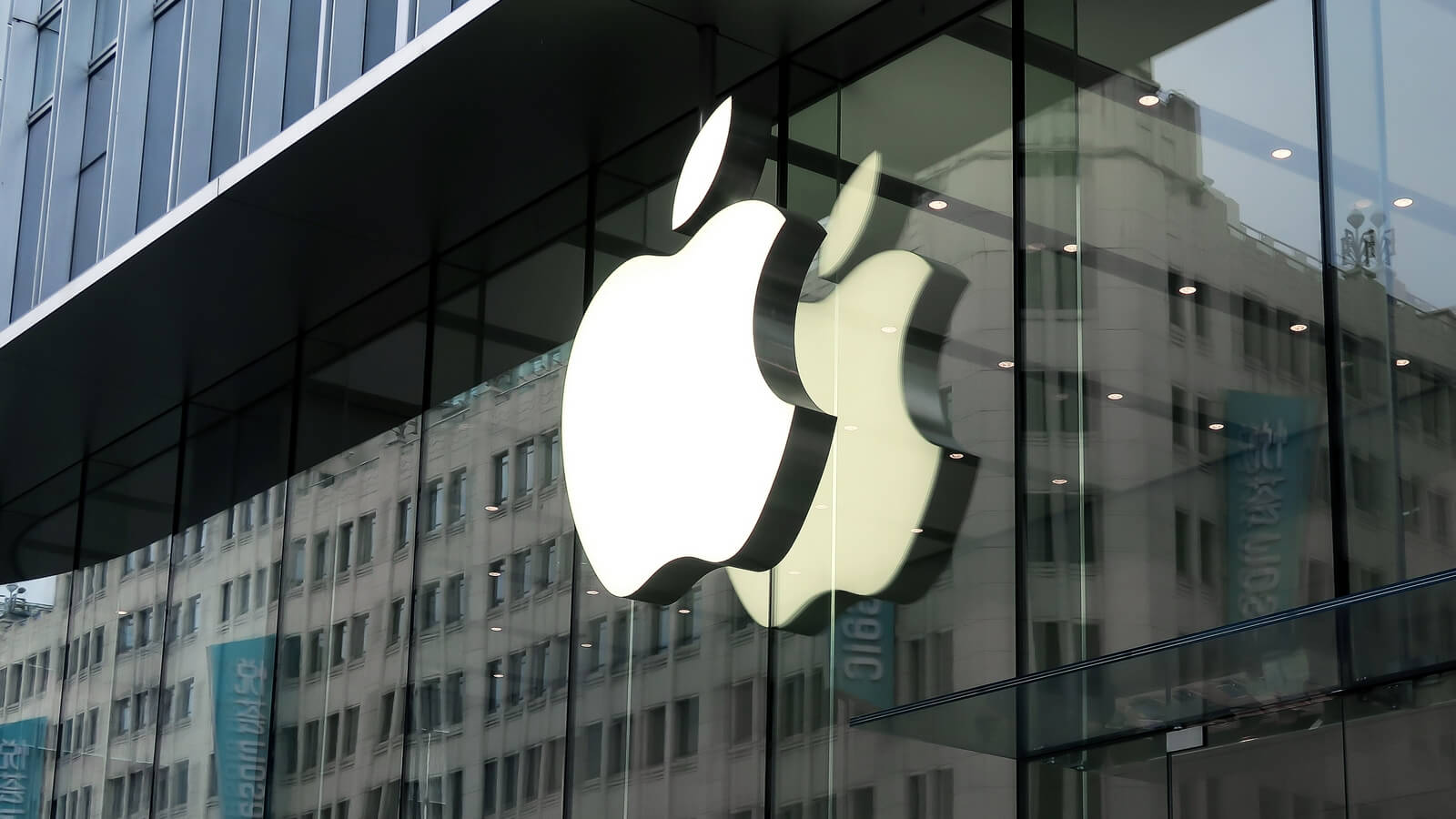 Подрывает ли Apple авторитет спецслужб? Подрывает ли Apple авторитет спецслужб? Фото.