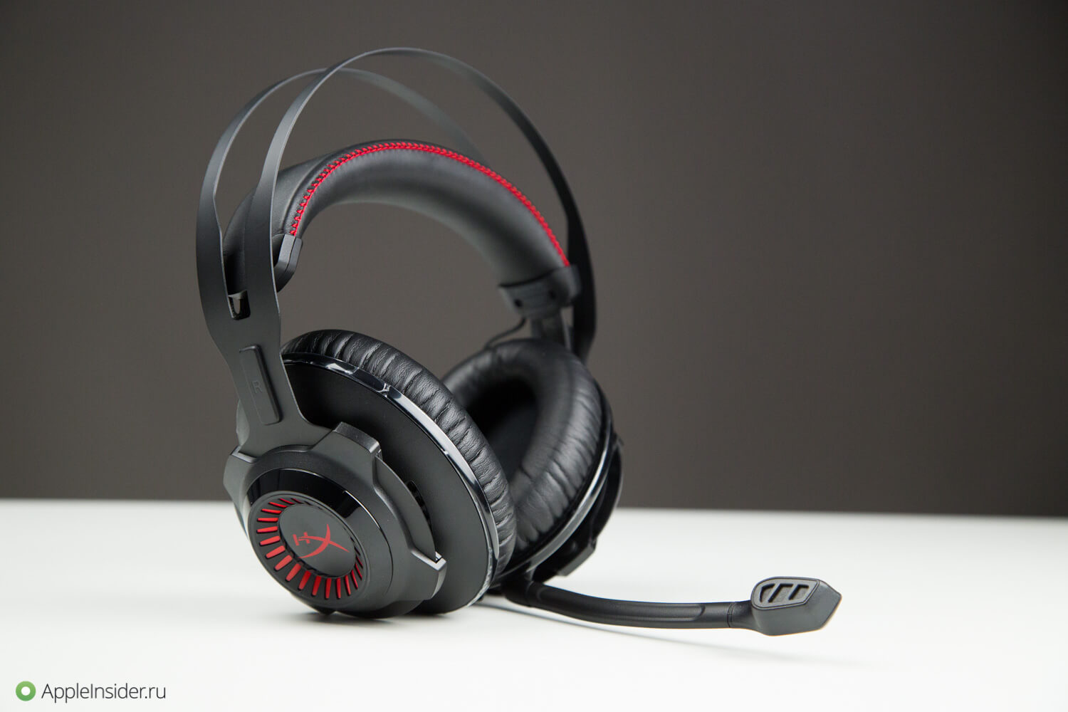 HyperX Cloud Revolver — если вы думаете, что достойных игр на Mac нет. HyperX Cloud Revolver — если вы думаете, что достойных игр на Mac нет. Фото.