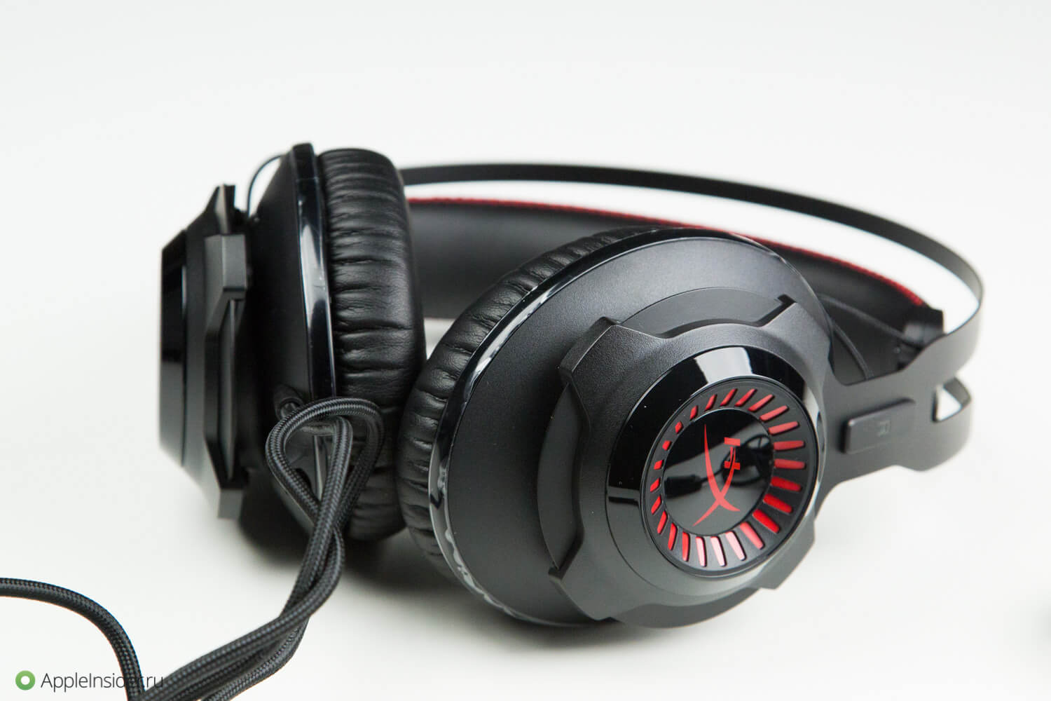 HyperX Cloud Revolver — если вы думаете, что достойных игр на Mac нет. HyperX Cloud Revolver — если вы думаете, что достойных игр на Mac нет. Фото.