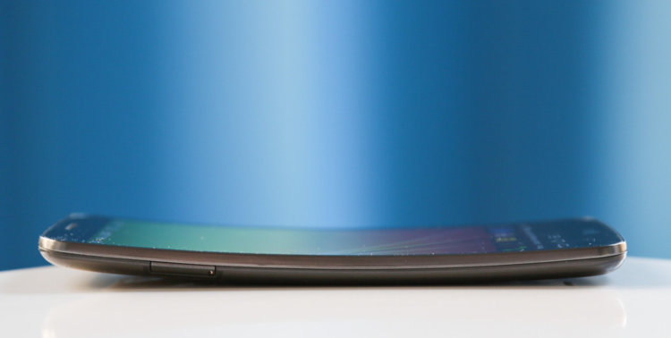Samsung будет поставлять OLED-дисплеи для новых iPhone