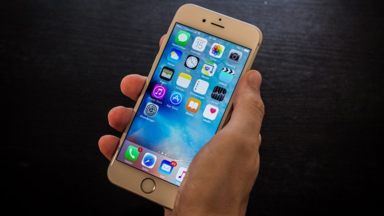 Получит ли новый iPhone одну из самых обсуждаемых особенностей? Получит ли новый iPhone одну из самых обсуждаемых особенностей? Фото.