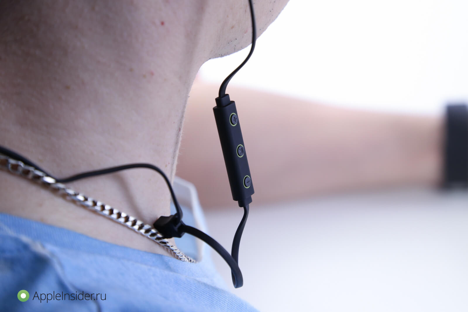 Обзор наушников BRAINWAVZ BLU-200: когда провода не нужны. Обзор наушников BRAINWAVZ BLU-200: когда провода не нужны. Фото.