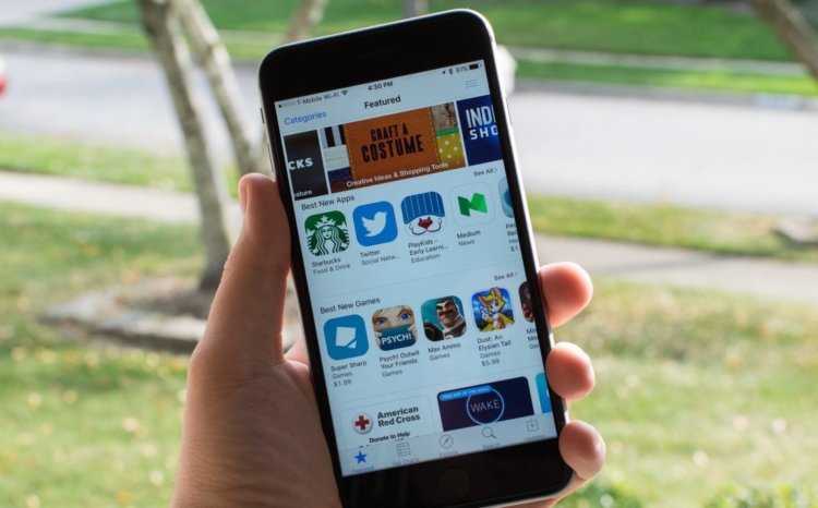 Apple уверена, что блокировка App Store в России будет незаконной. Фото.