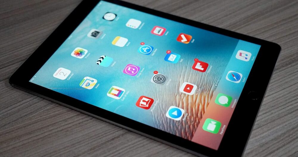 IOS 9.3 превращает iPad в «кирпич»