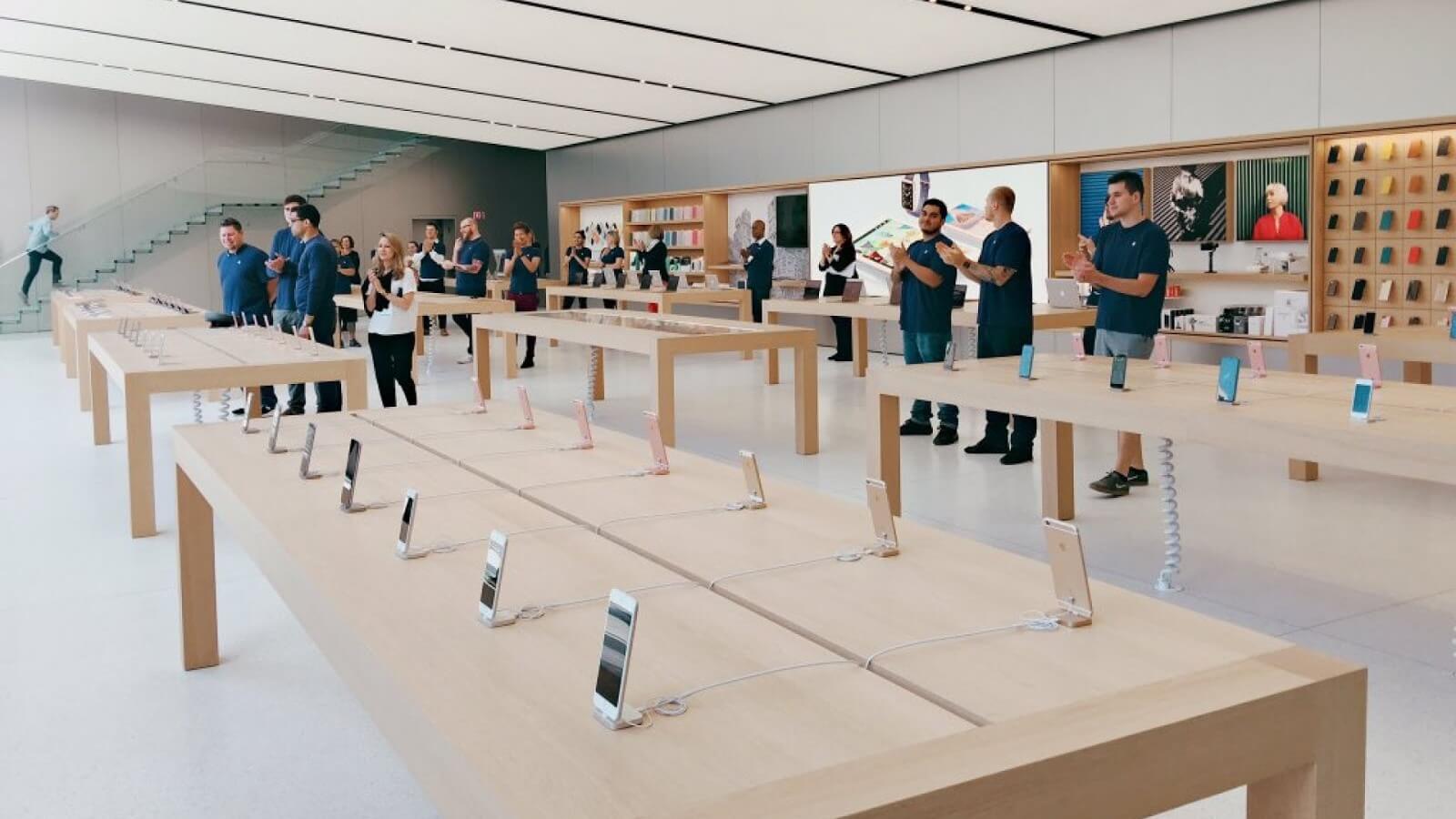 Почему слухи о провальном iPhone 7 выгодны самой Apple. Почему слухи о провальном iPhone 7 выгодны самой Apple. Фото.