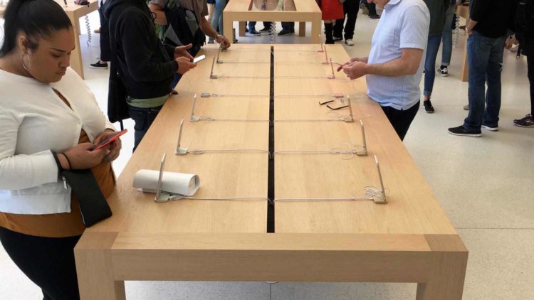 Apple Store 3