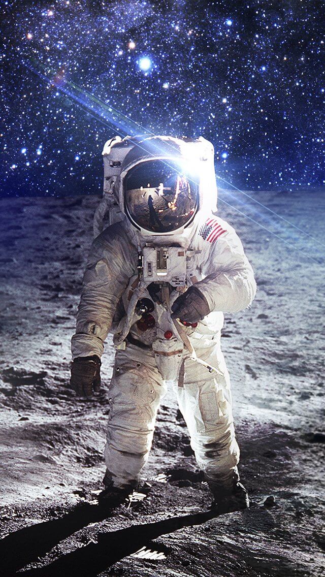 astronaut-space-art-moon-dark-iphone-5