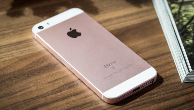iPhone SE