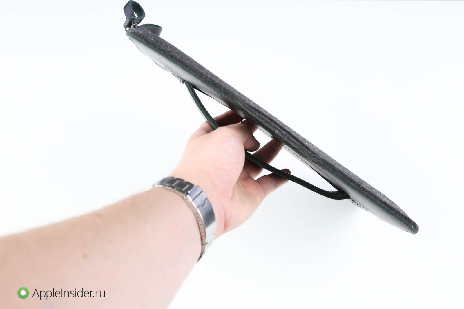 Один из самых стильных чехлов для вашего MacBook. Один из самых стильных чехлов для вашего MacBook. Фото.