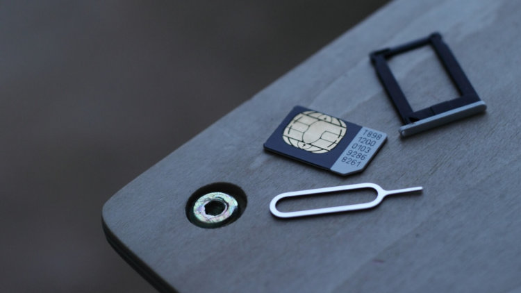 iPhone 7 с двумя SIM-картами: правда или вымысел? Фото.