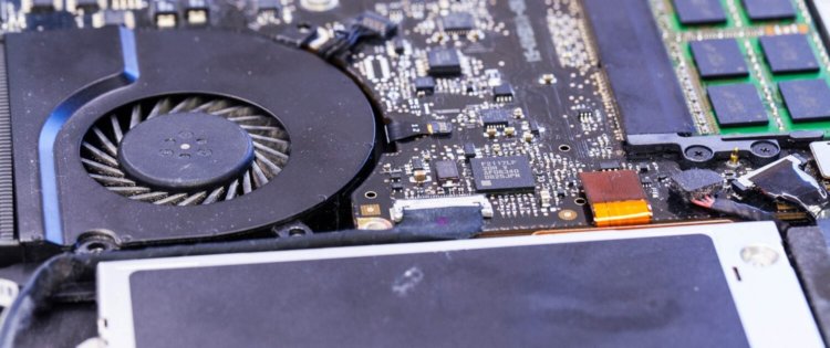 Проблемы с Wi-Fi в MacBook? Есть решение. Проблемы с Wi-Fi в MacBook? Есть решение. Фото.