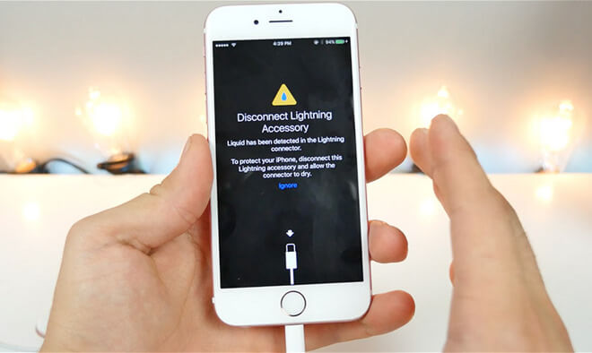 В бете iOS 10 нашли «влагозащиту». В бете iOS 10 нашли «влагозащиту». Фото.