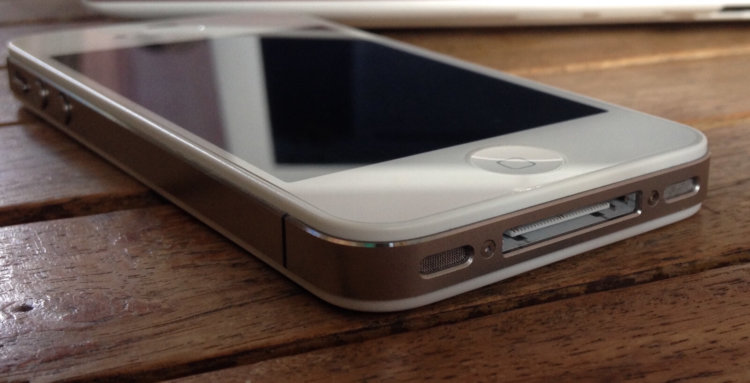 iPhone 4s
