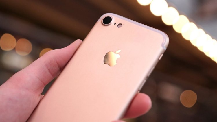 iPhone 7