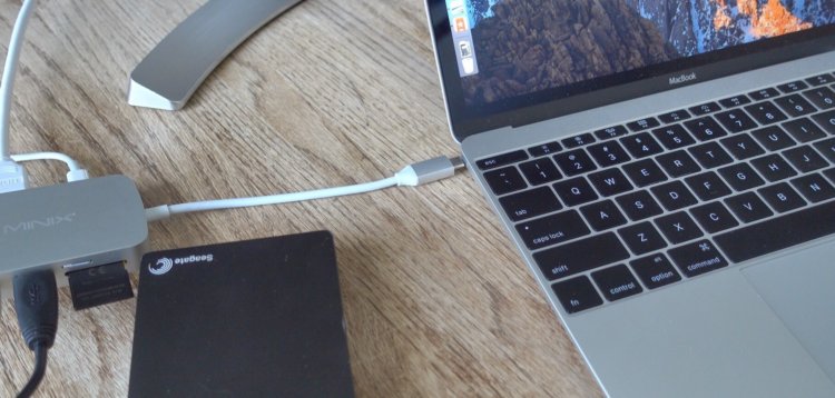 Зарядка MacBook