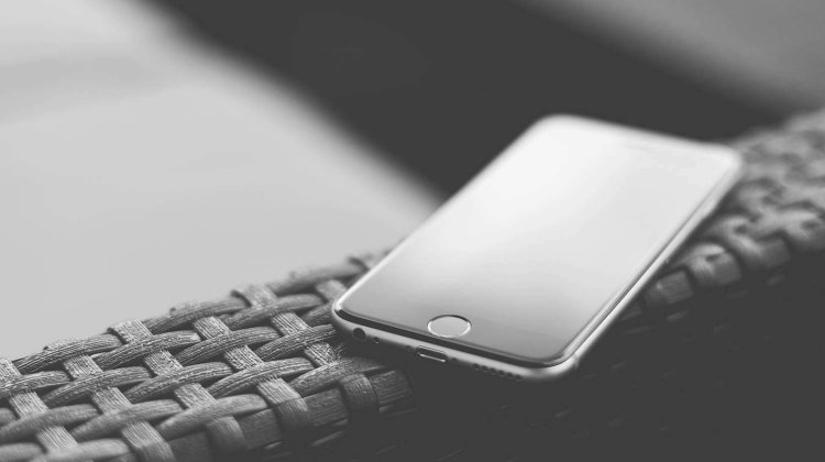 Apple официально «похоронила» iPhone 6. Apple официально «похоронила» iPhone 6. Фото.