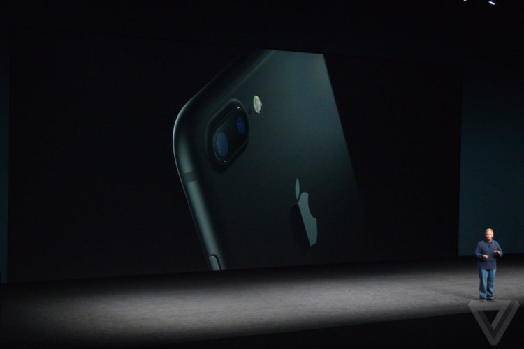 iPhone 7