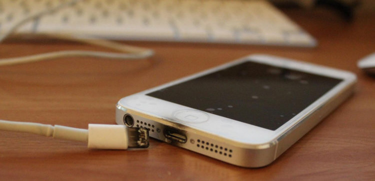 Как защитить свой смартфон от взрыва. Как защитить свой смартфон от взрыва. Фото.