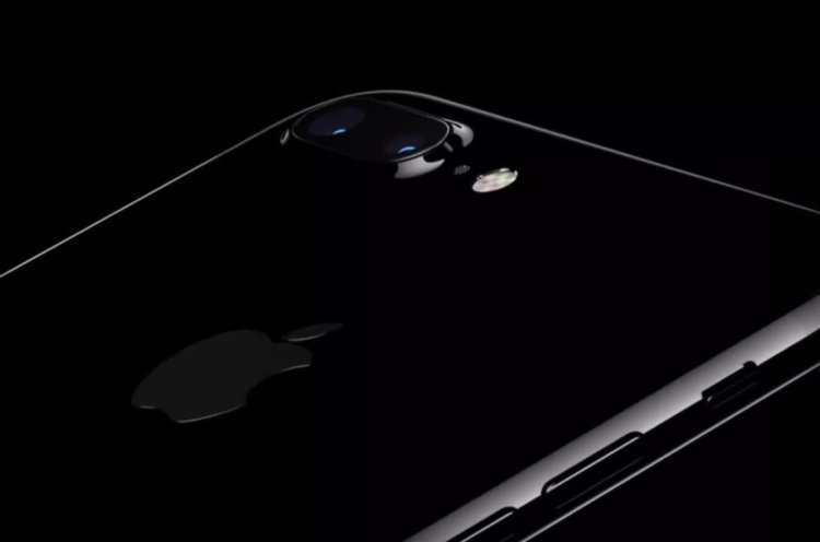 Apple представила iPhone 7 и iPhone 7 Plus. Фото.
