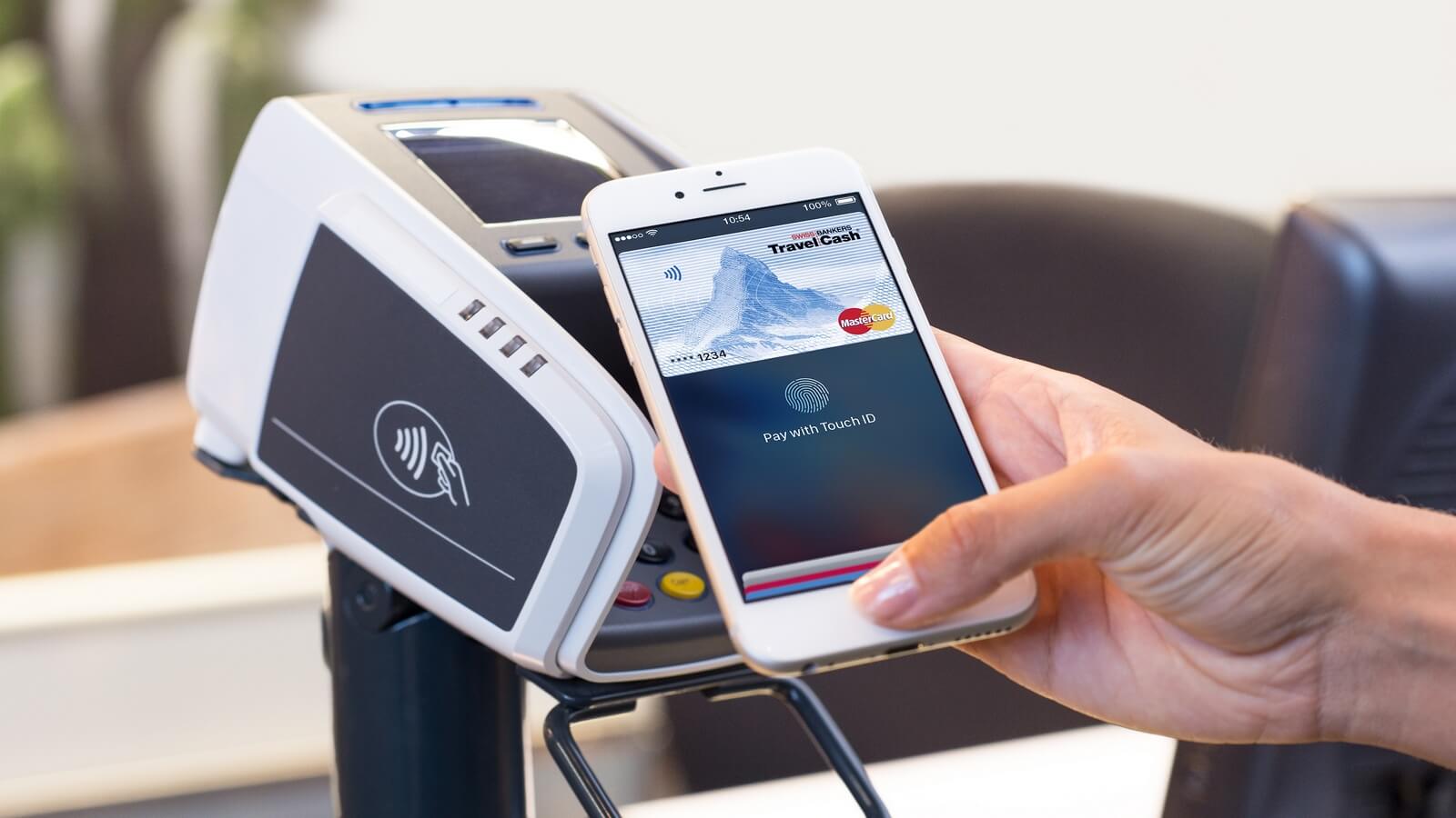 Apple Pay в России будет работать только с MasterCard. Apple Pay в России будет работать только с MasterCard. Фото.