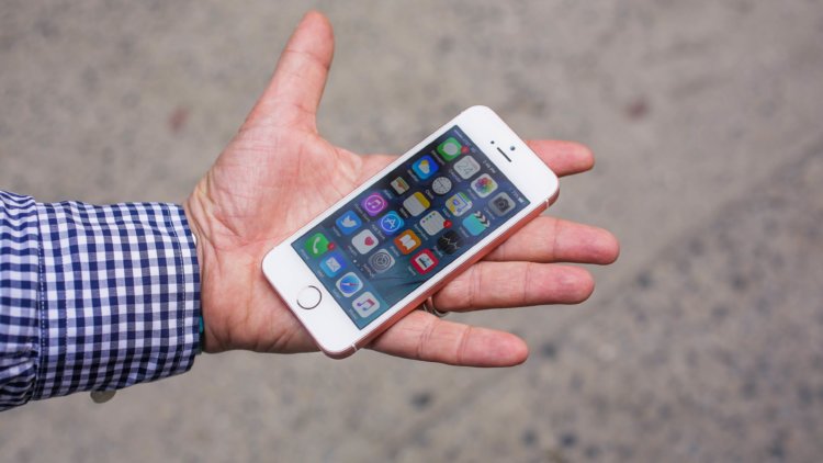 Что заставляет ваш iPhone работать медленнее? Что заставляет ваш iPhone работать медленнее? Фото.