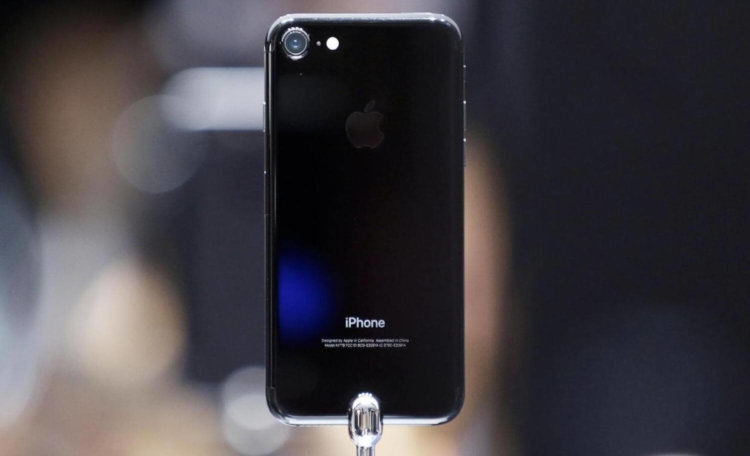 Где самые дорогие iPhone в мире? Фото.