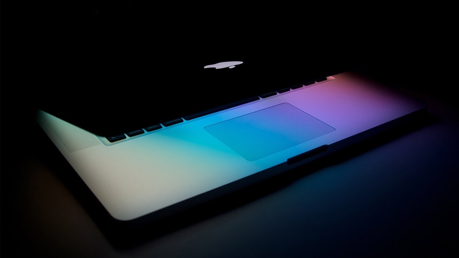 Recode: Apple проведет презентацию новых MacBook 27 октября. Recode: Apple проведет презентацию новых MacBook 27 октября. Фото.