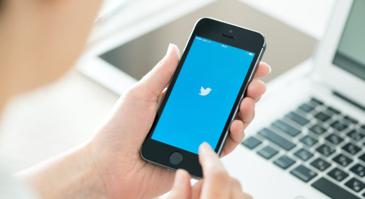 Twitter прекратил поддержку старых версий iOS. Twitter прекратил поддержку старых версий iOS. Фото.
