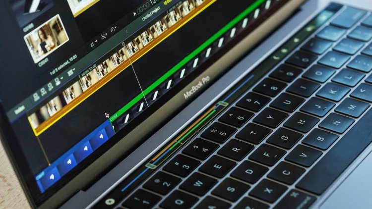 Новые MacBook Pro избавят вас от рекламы на YouTube. Новые MacBook Pro избавят вас от рекламы на YouTube. Фото.
