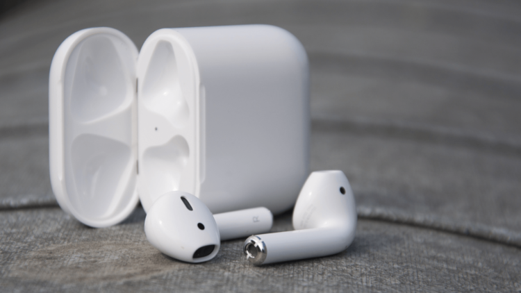 Ошибка с AirPods – не первая в истории Apple. Фото.
