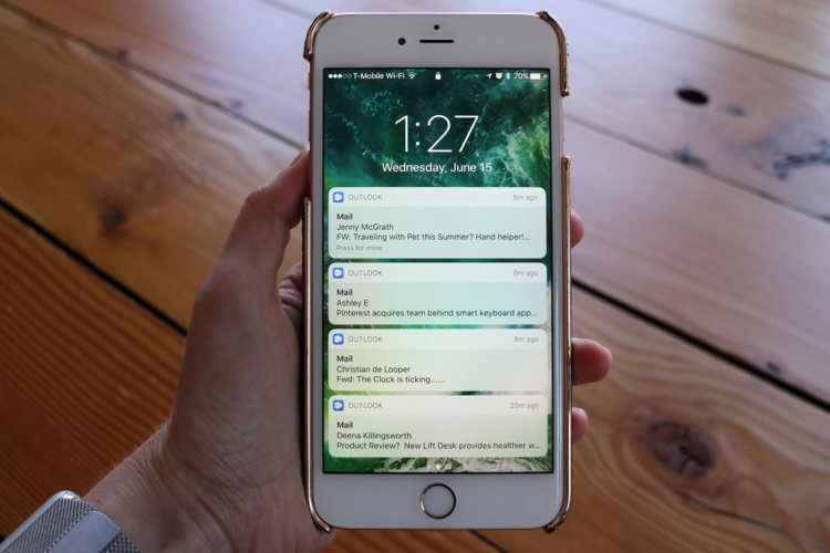 Apple выпустила iOS 10.2. Фото.