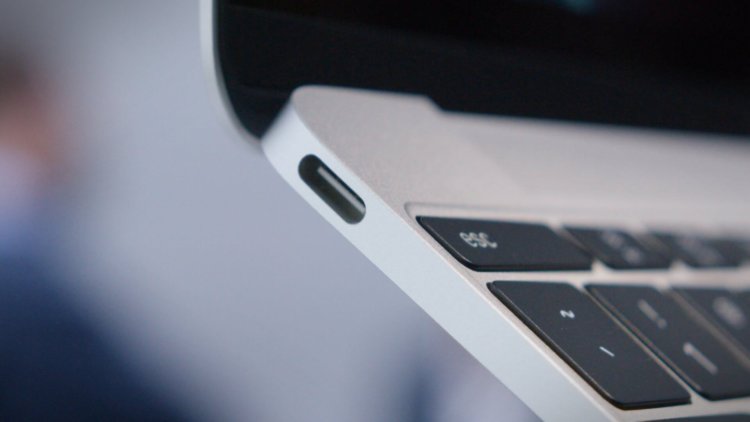 Как связаны порт USB-C в MacBook Pro и работа Wi-Fi. Фото.