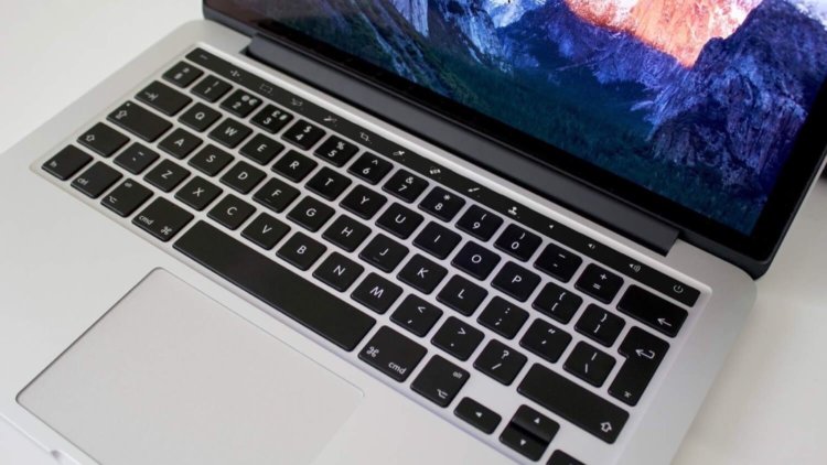 Некоторые новые MacBook Pro страдают серьезными графическими проблемами. Фото.