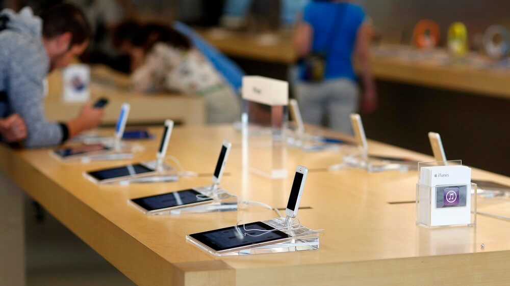 Какой путь проходит iPhone, прежде чем попасть к вам. Какой путь проходит iPhone, прежде чем попасть к вам. Фото.