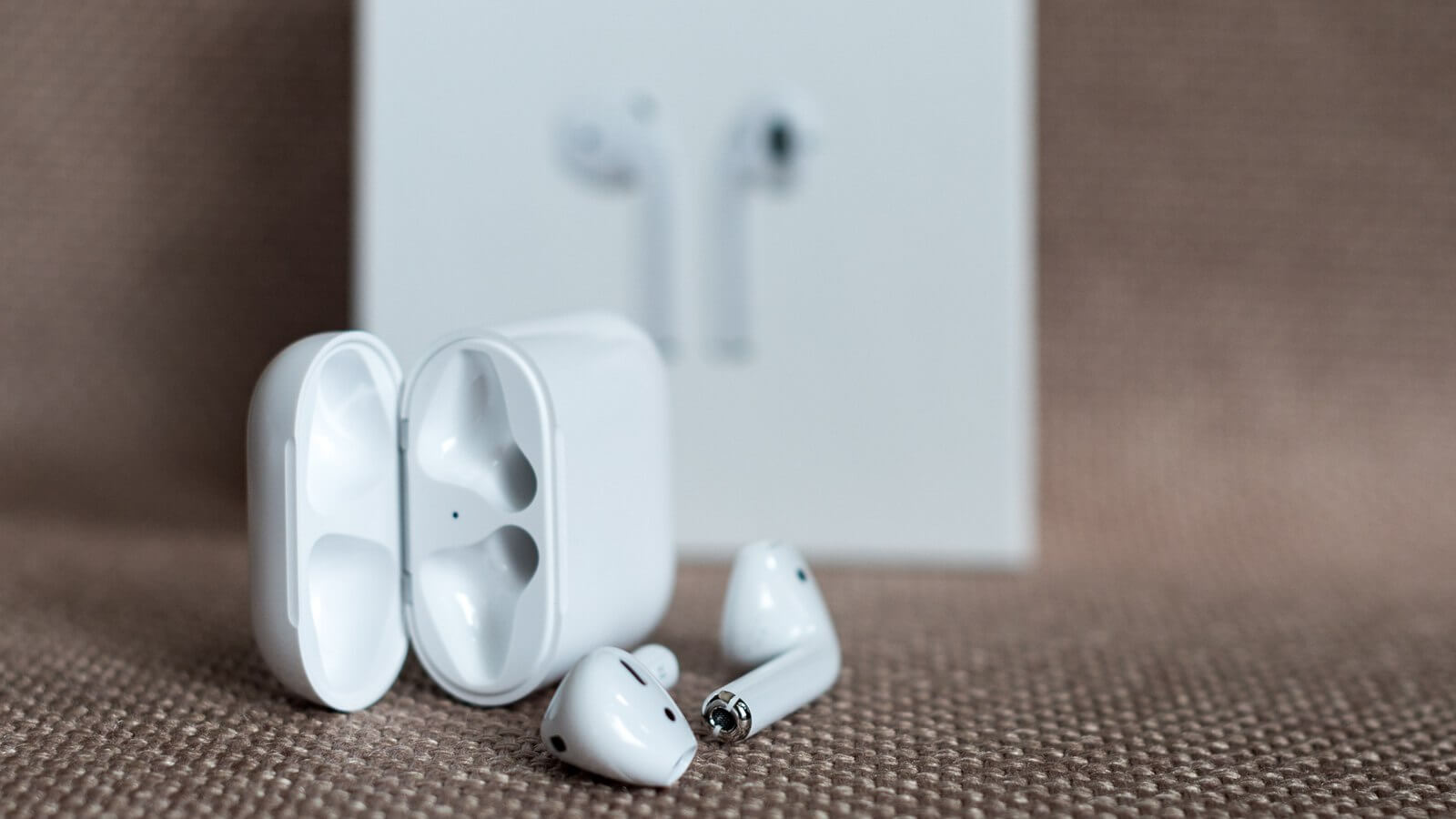 Как Apple может улучшить AirPods? Как Apple может улучшить AirPods? Фото.