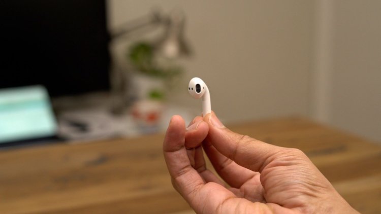 [Обновлено] В App Store появилось приложение для поиска потерянных AirPods. Фото.