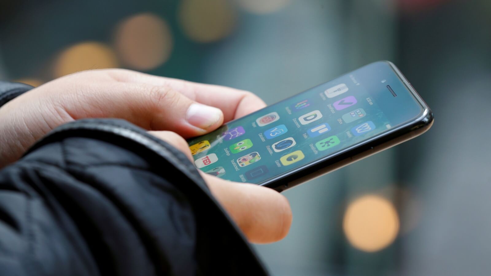 iPhone 7 Plus оказался более желанным подарком, чем iPhone 7. iPhone 7 Plus оказался более желанным подарком, чем iPhone 7. Фото.