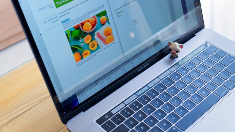 Office 365 для Mac получил поддержку Touch Bar. Office 365 для Mac получил поддержку Touch Bar. Фото.