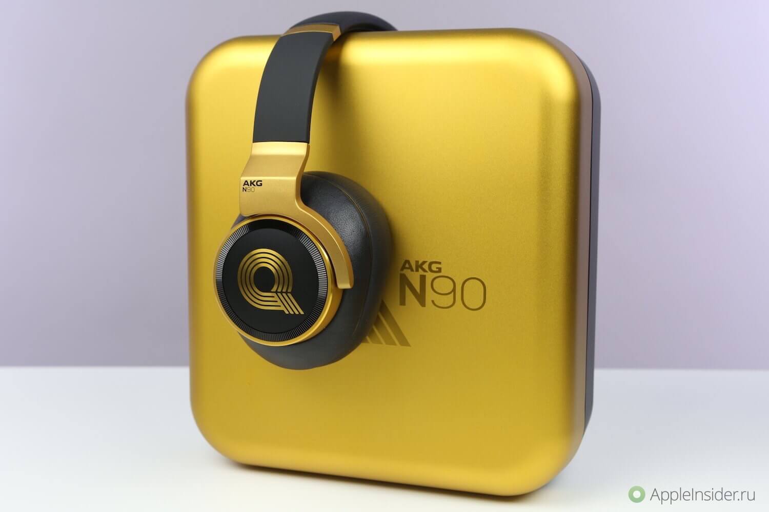 AKG N90Q — наушники, благословленные самим Куинси Джонсом. AKG N90Q — наушники, благословленные самим Куинси Джонсом. Фото.